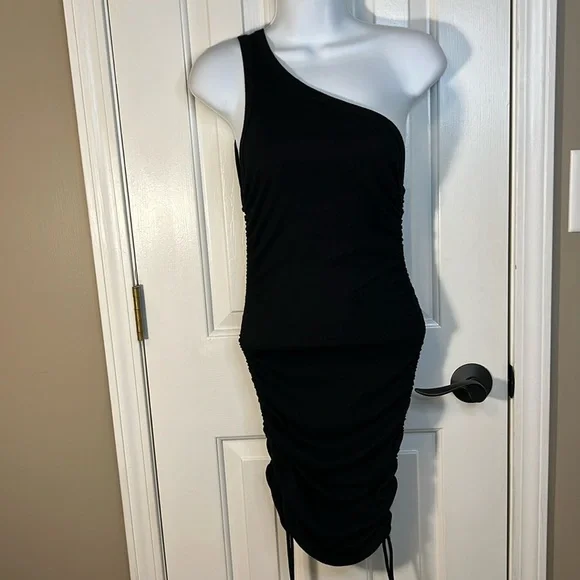 Forever 21 Juniors Size Medium Black Ribbed Body-con Ruched Dress - Picture 4 of 5